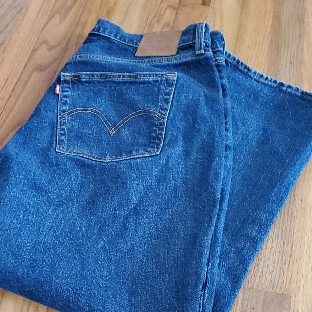 Levi's Classic Blue Straight Jeans